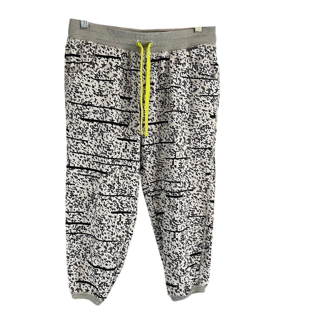 Zumba Spicy Sweatpants Size Small Drawstring Waist Cropped Workout